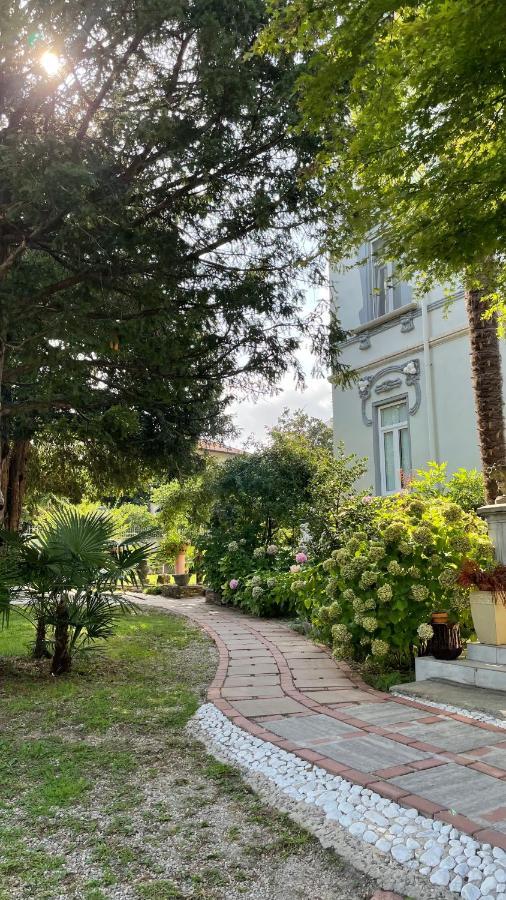 Villa Sapi Arcisate Екстер'єр фото